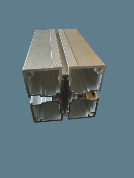 SISO 4K Apparatebauschiene 80x80  mit Gleitmutter Silber eloxiert 5.20 m